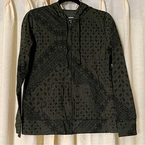 Sonoma Green Black Bandana Print Long Sleeves Full Zip Hoodie Pockets Medium NWT